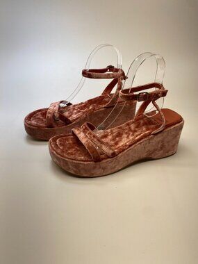 Jeffrey Campbell Womens Velvet Ponk Strap Wedge Platform Sandal Sz 8.5